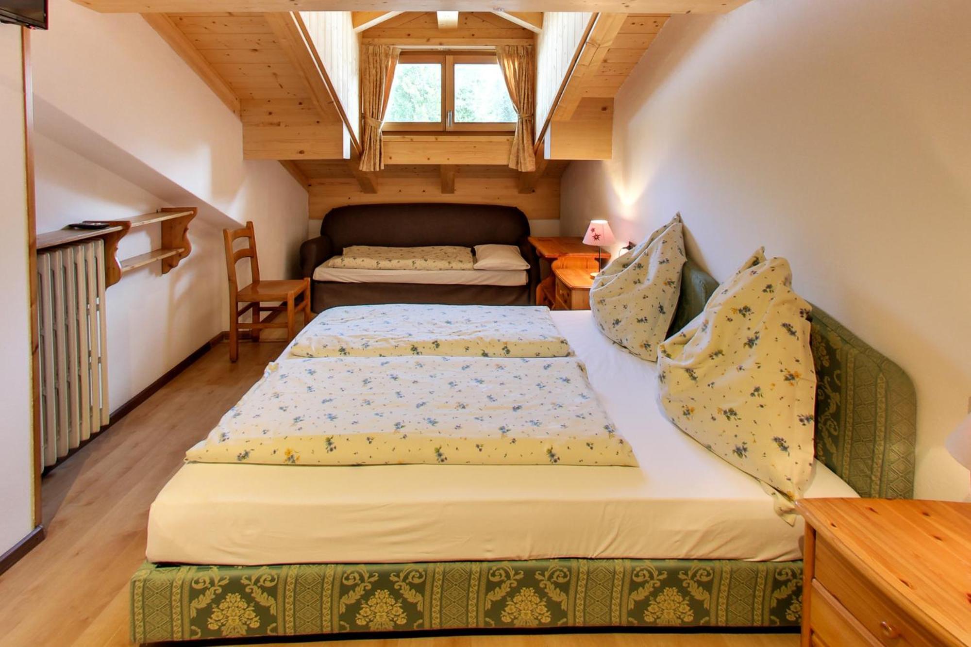 Rifugio Flora Alpina Hotel Passo San Pellegrino Bagian luar foto